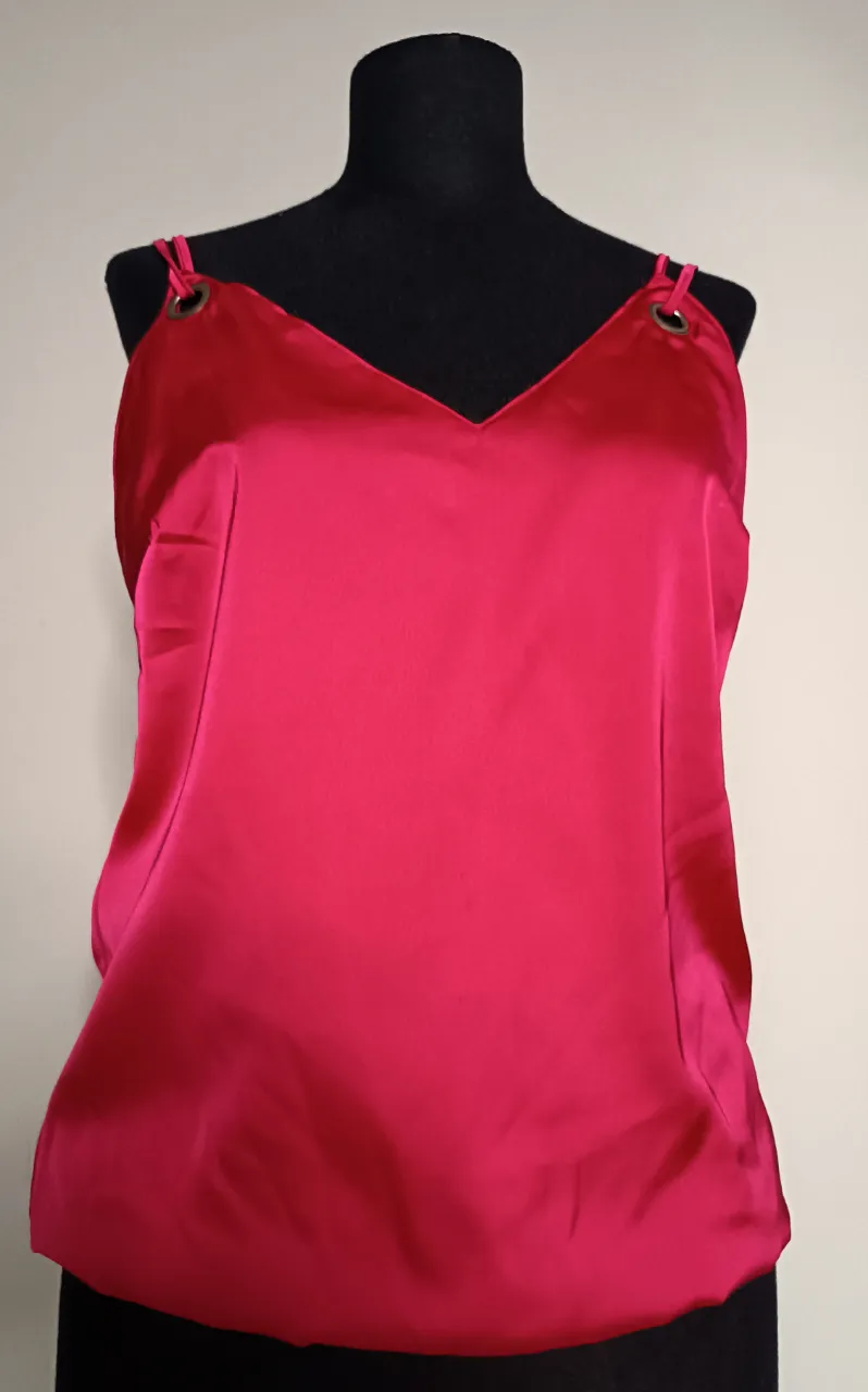 Top Ropa de diseño · Talle M