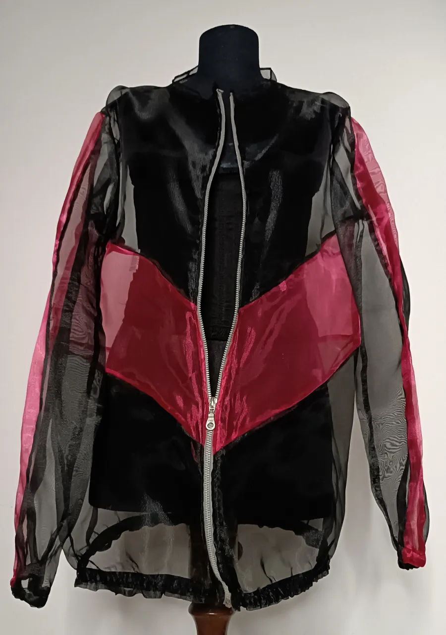 Campera Ropa de diseño - imagen 1