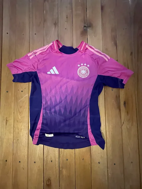 adidas · Talle S