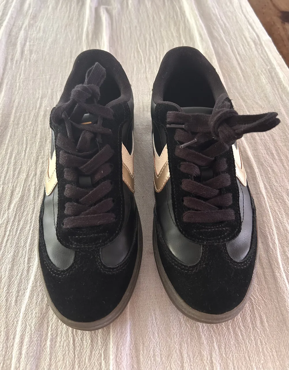 Bershka · Talle AR 38