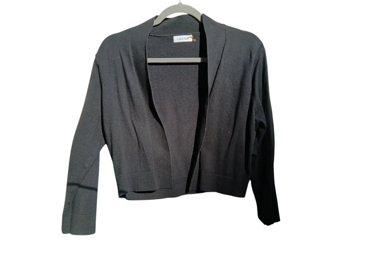 Cardigan Calvin Klein · Talle L