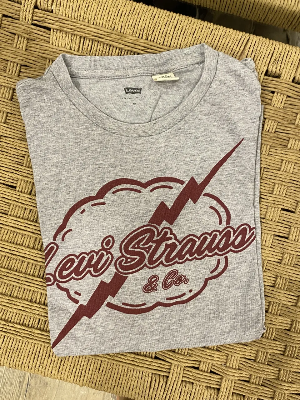 Remera Levi's · Talle S