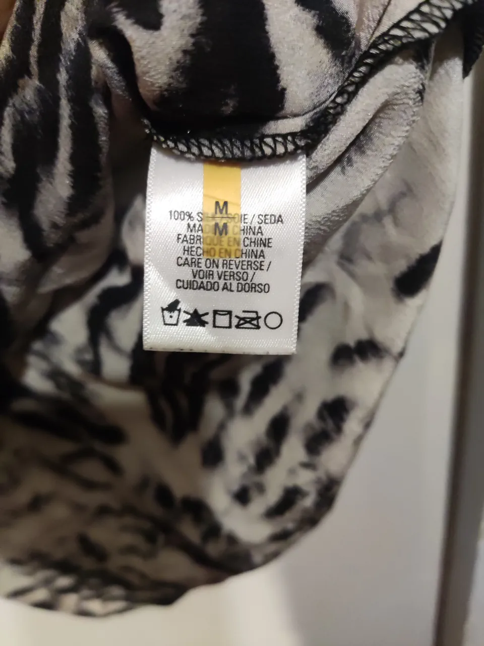 Musculosa Tahari - imagen 1