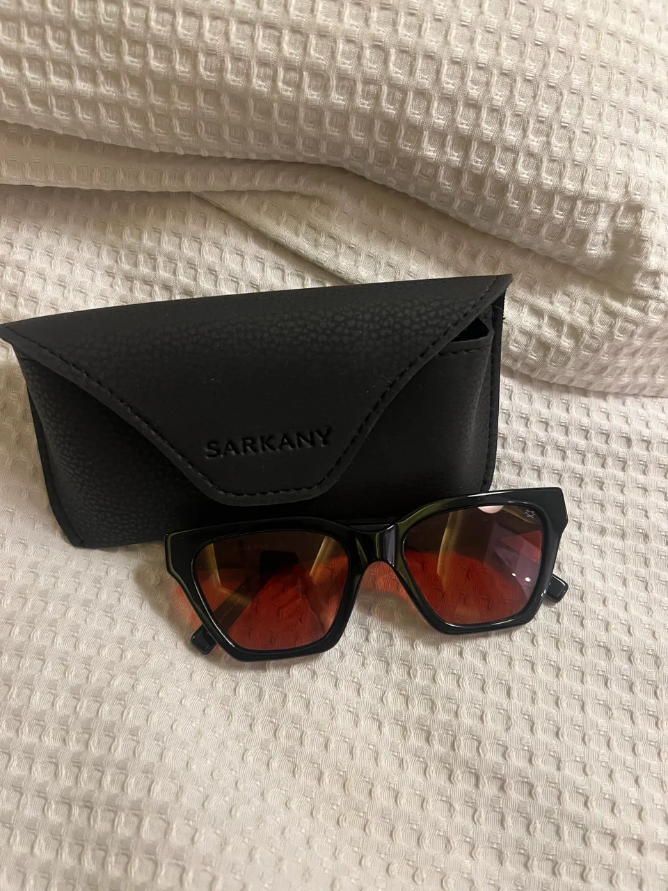 Anteojos Sarkany - imagen 1