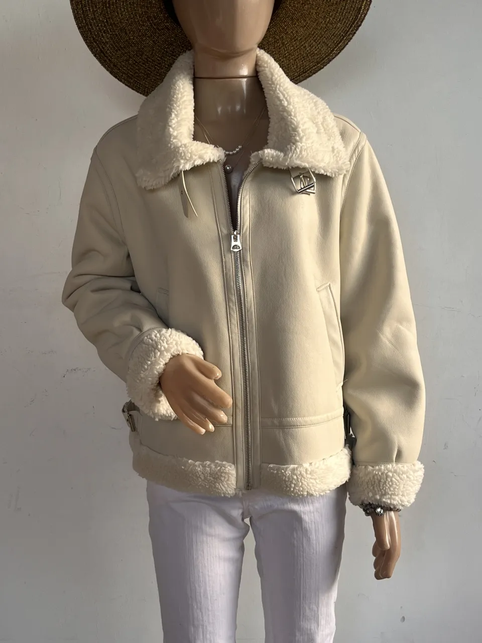 Campera New colección · Talle L