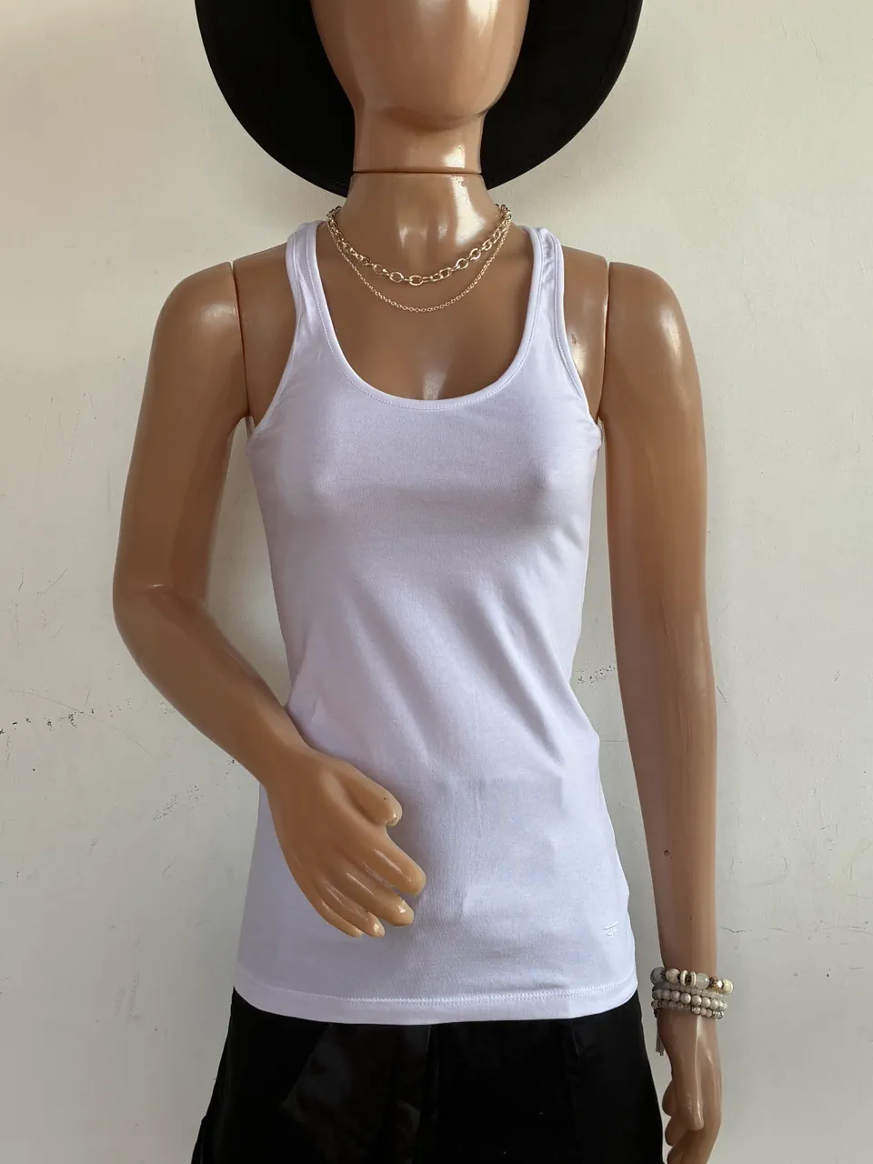 Musculosa Kosiuko - imagen 1