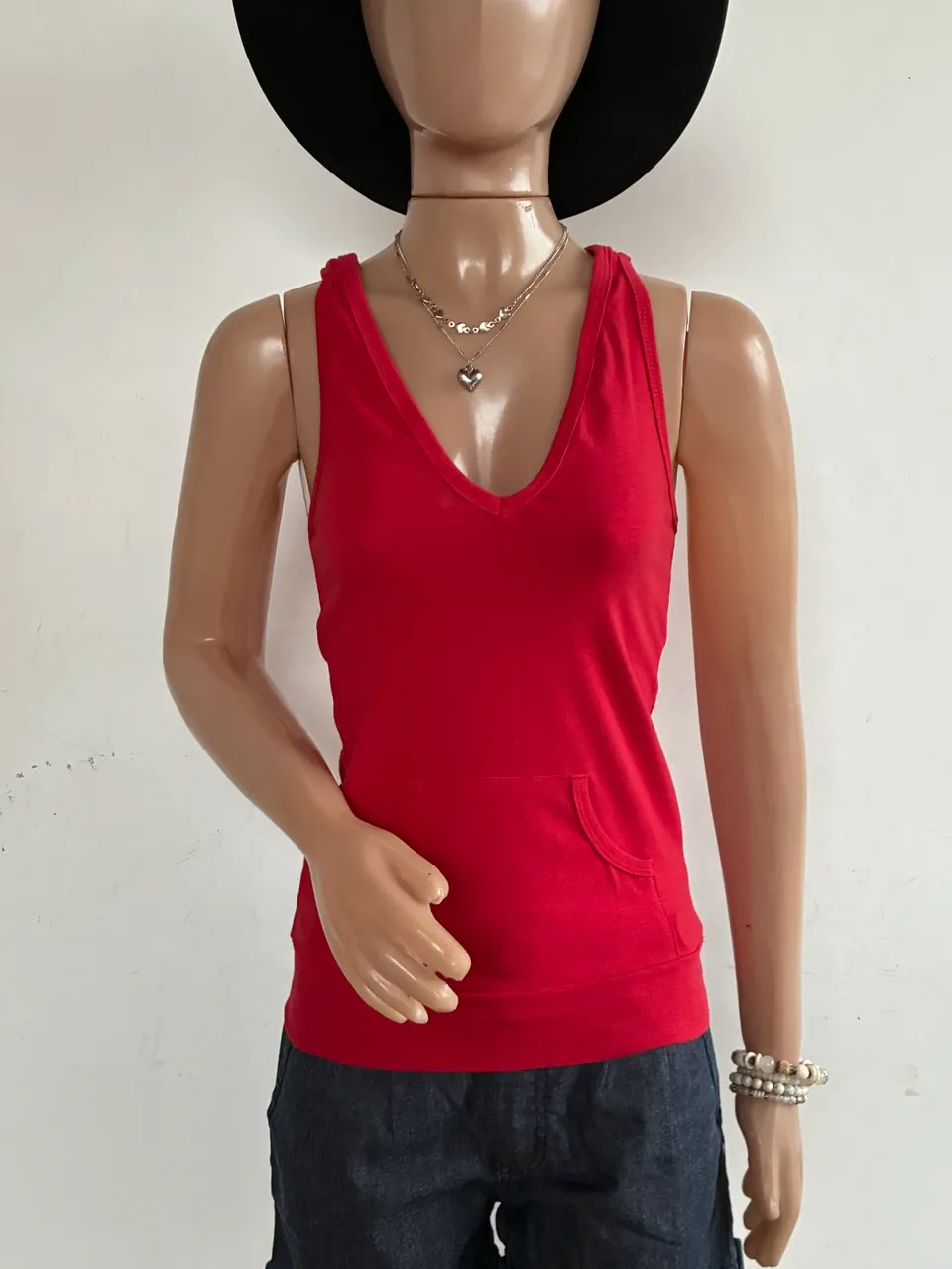 Musculosa Vitnik - imagen 1