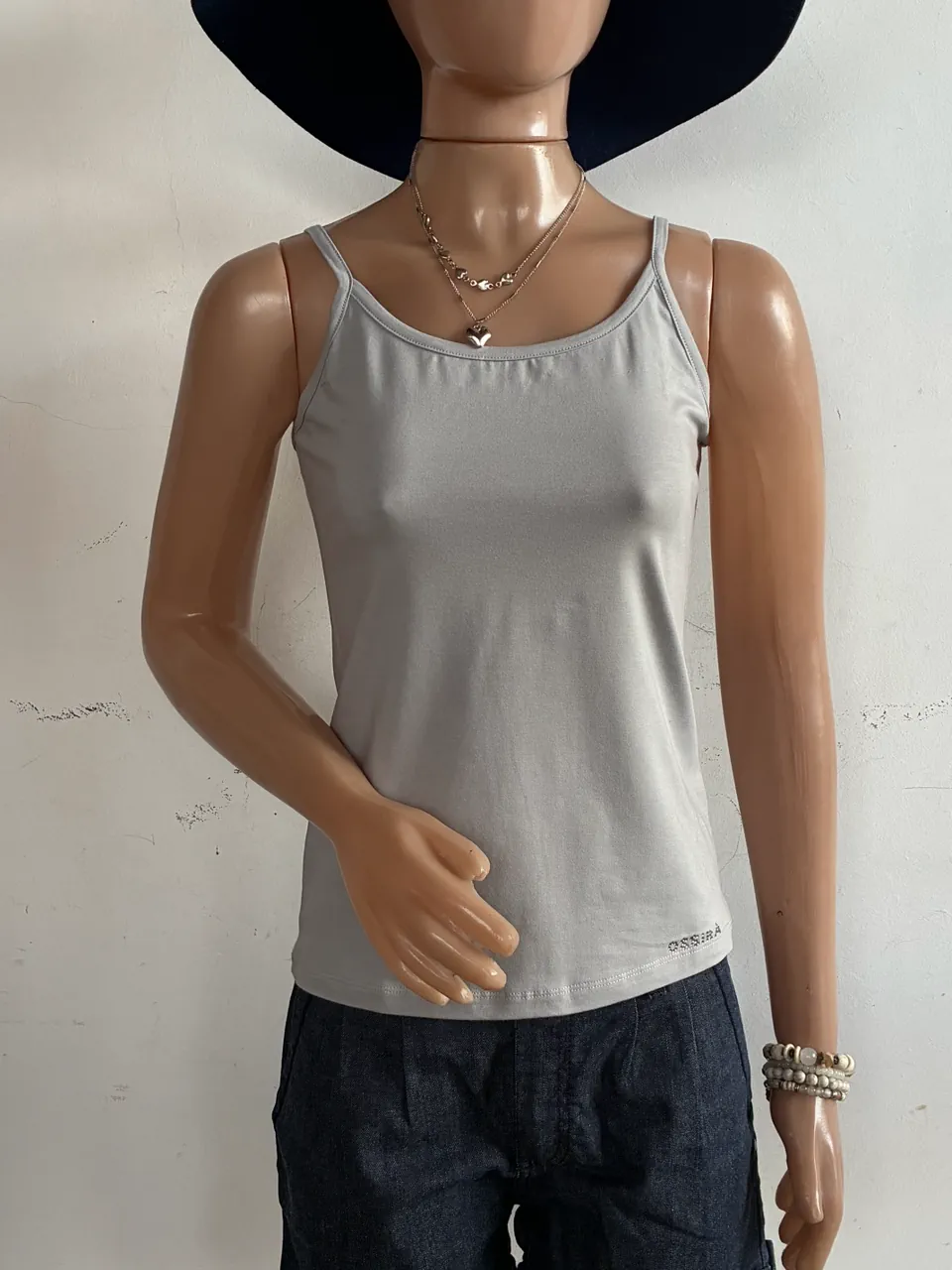Musculosa Ossira - imagen 1