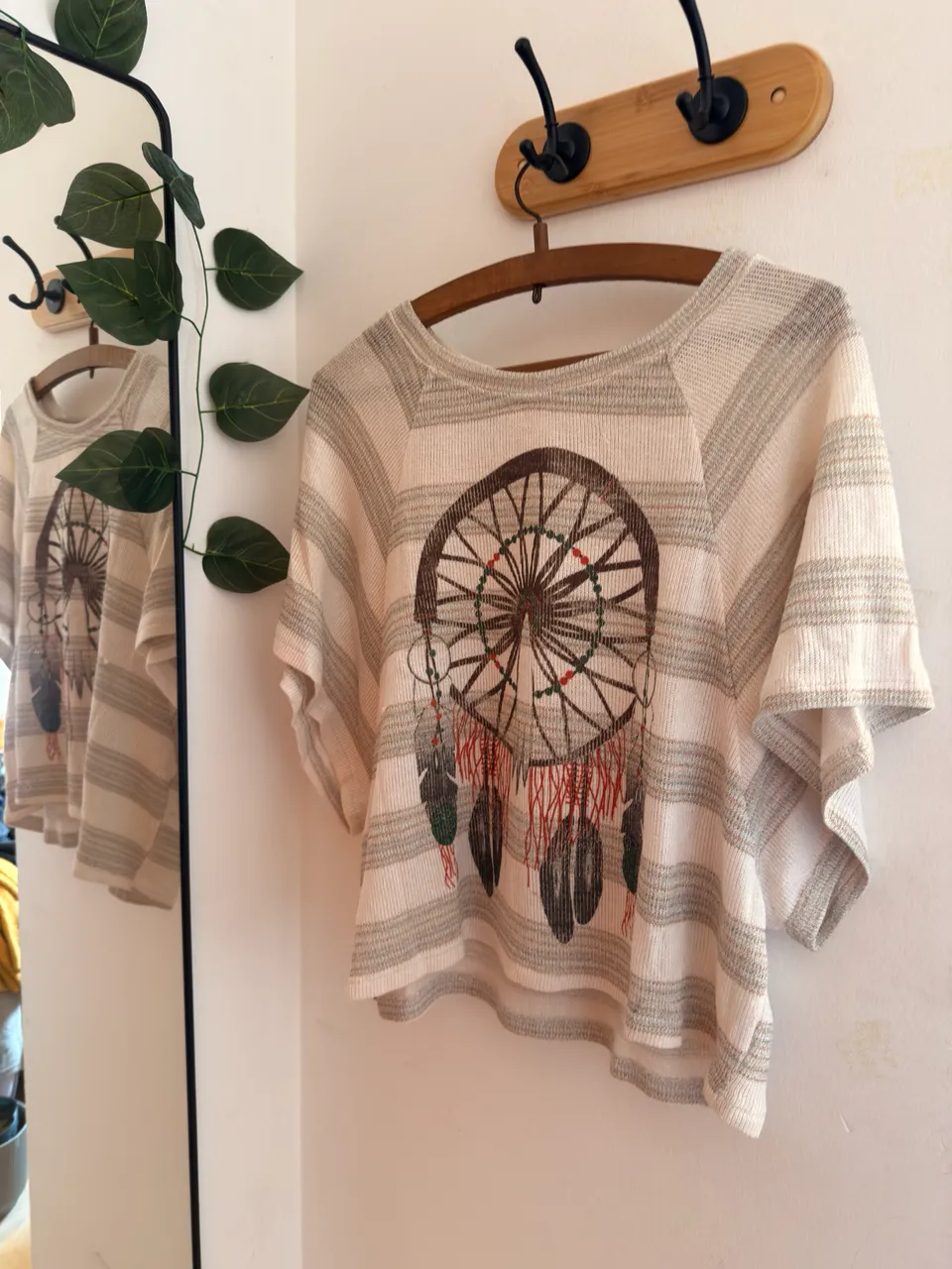 Remera A ≠ · Talle 1