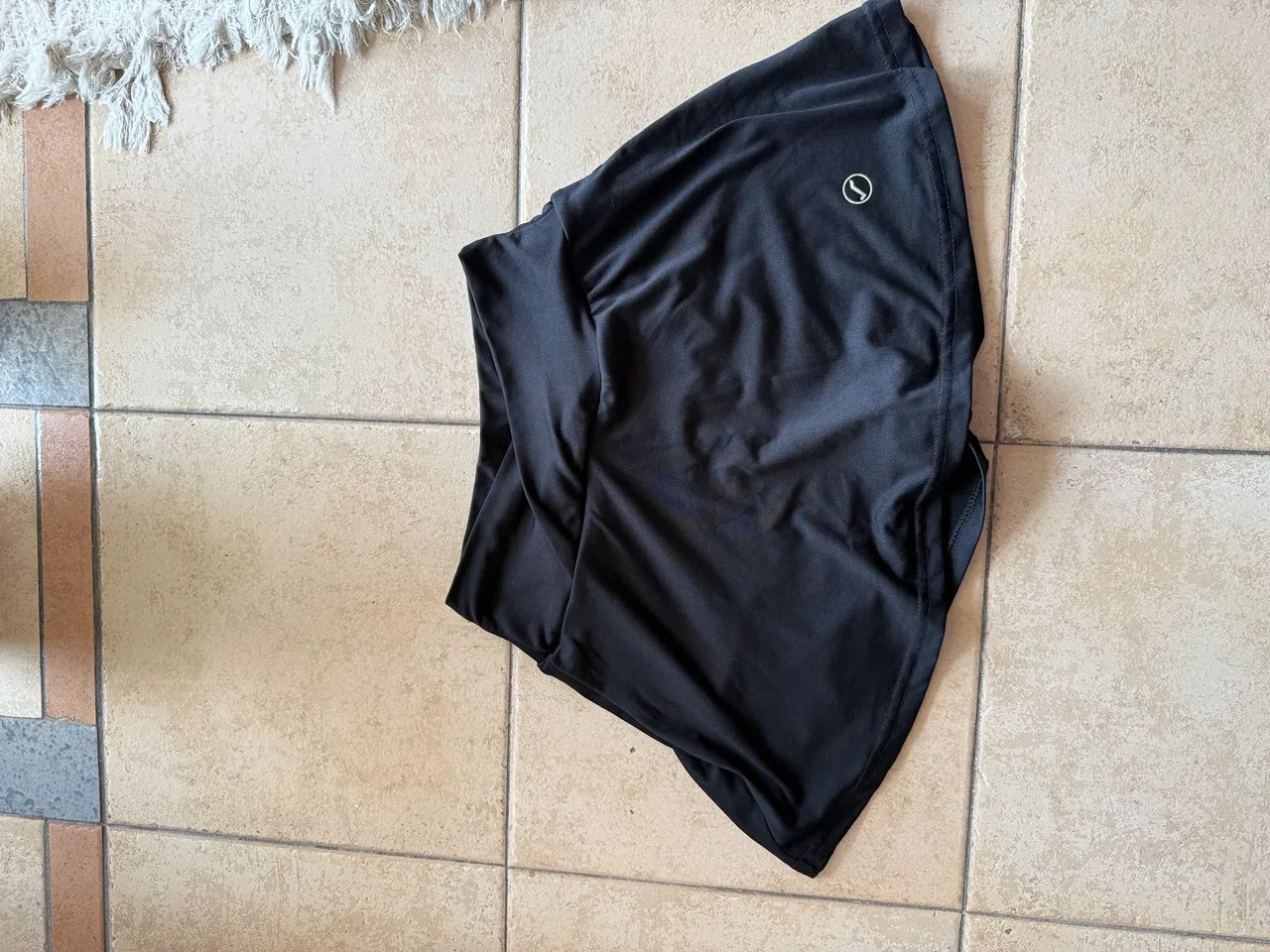 Pollera Snauwert - imagen 1