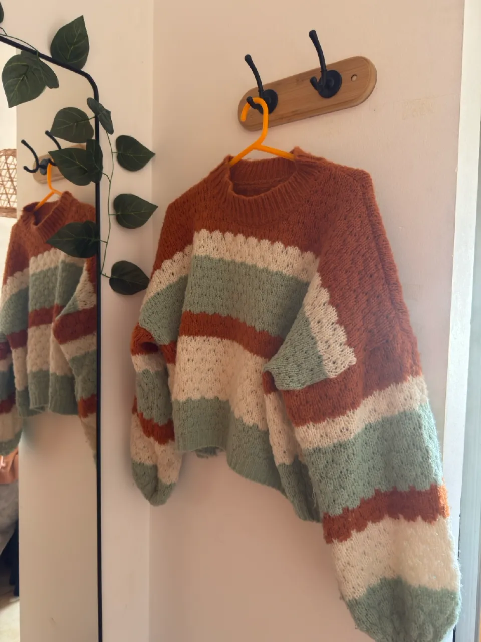 Sweater A ≠ - imagen 1