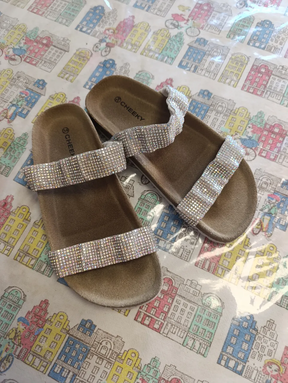 Sandalias CHEEKY · Talle AR 34