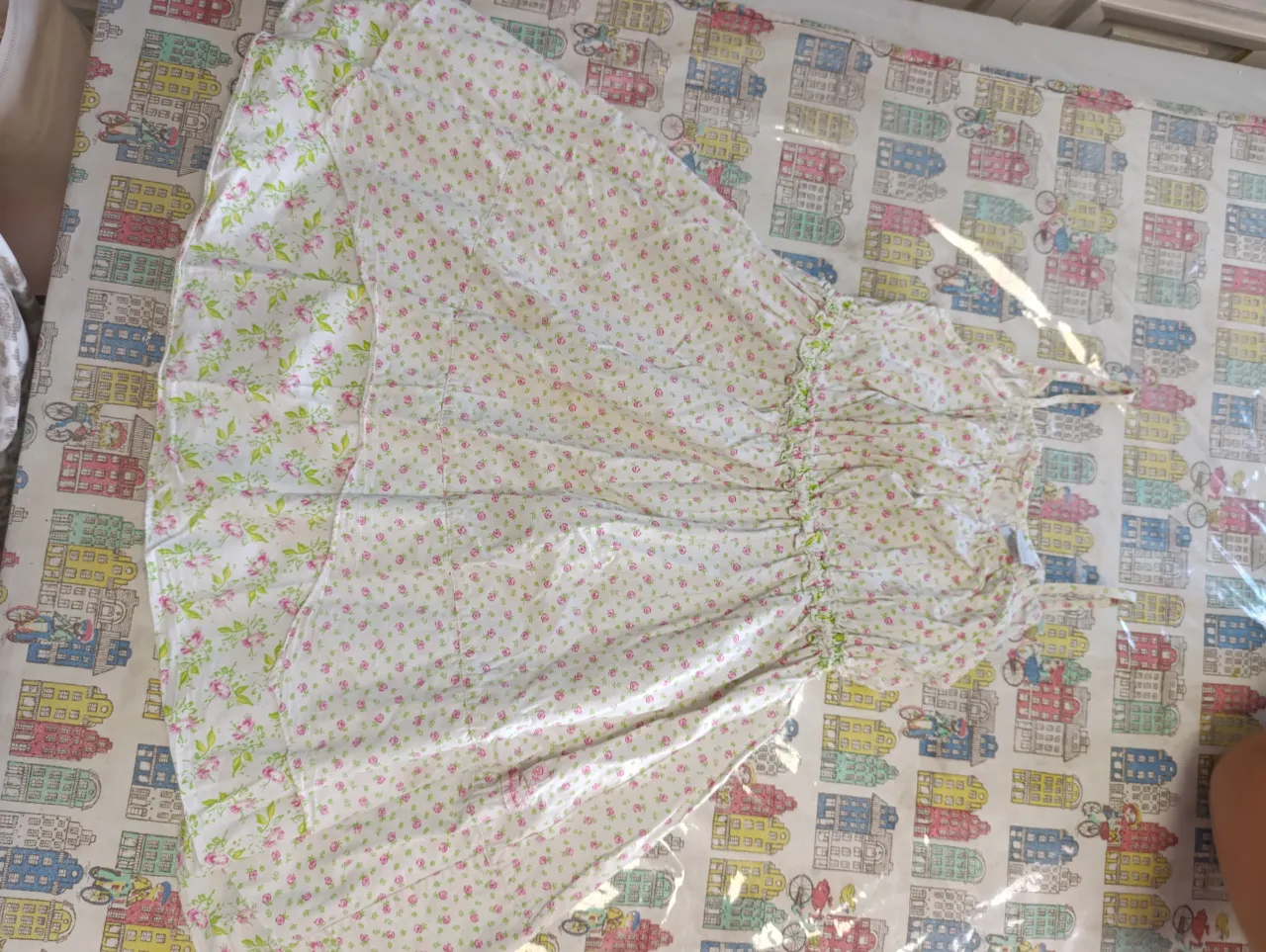 Vestido CHEEKY · Talle 4 años / 104 cm