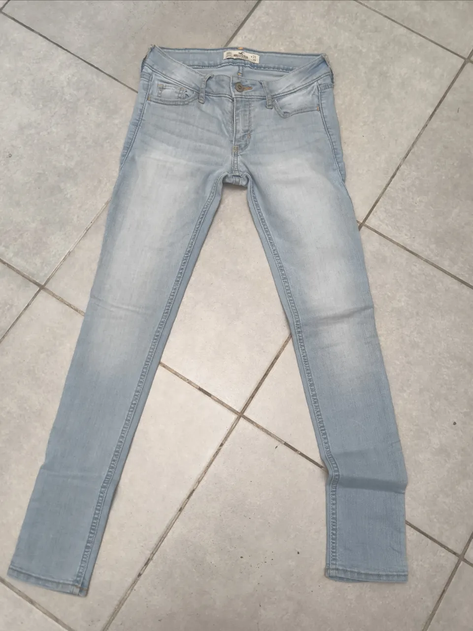 Hollister · Talle US 23
