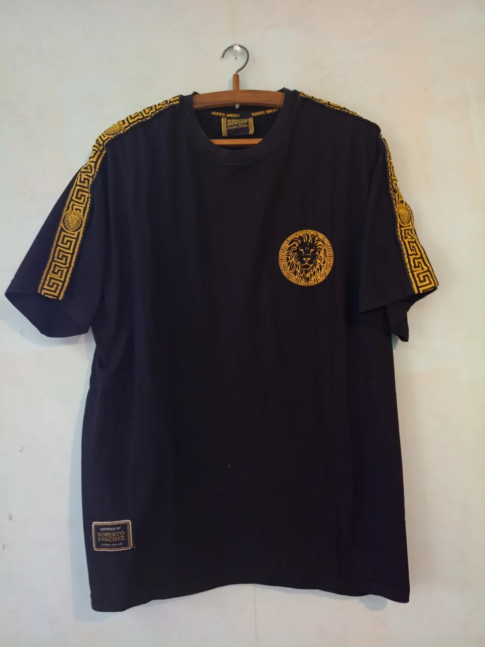 Remera Roberto sánchez - imagen 1