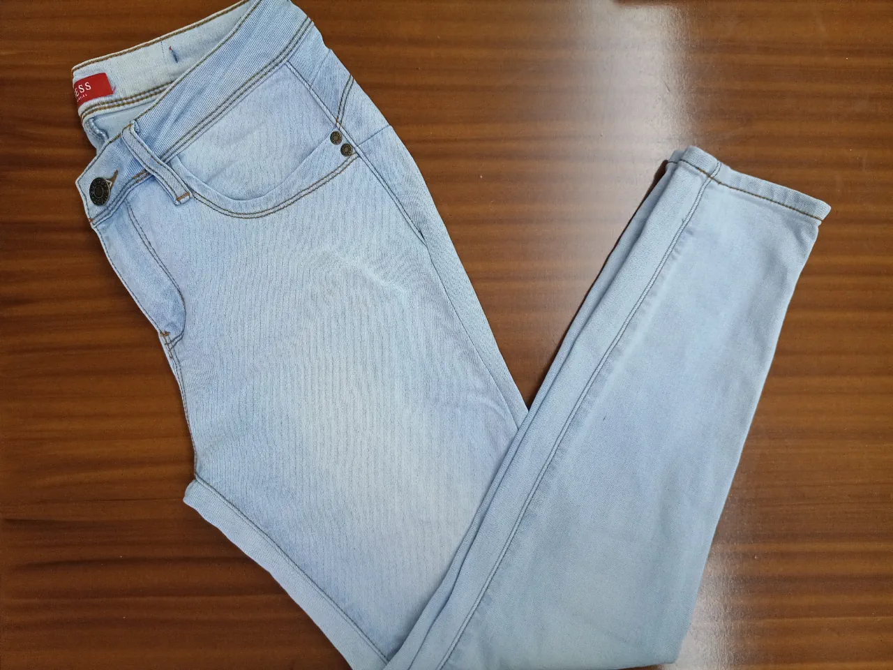 Jean GUESS · Talle MEX/ARG 40