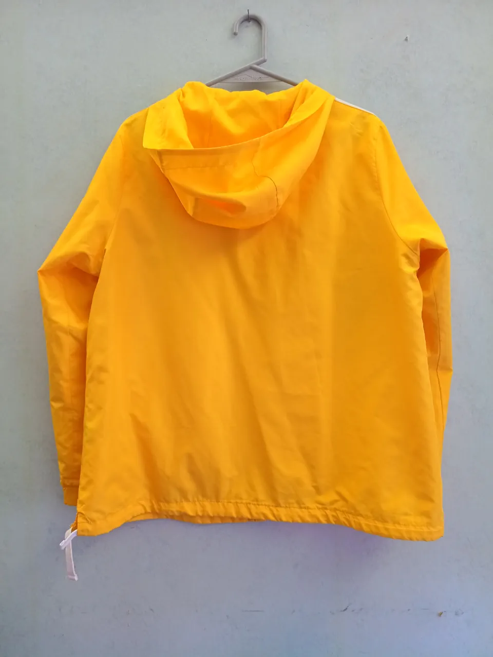 Rompeviento Forever 21 - imagen 4