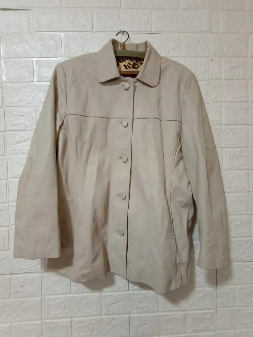 Campera Mercedes arreseyyor - imagen 1