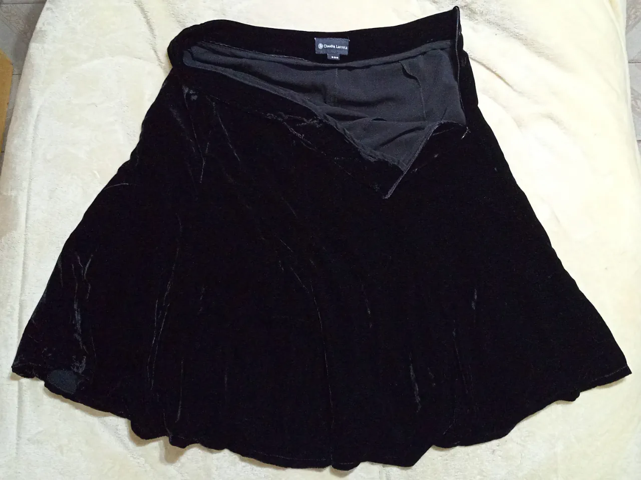 Pollera Claudia Larreta · Talle M