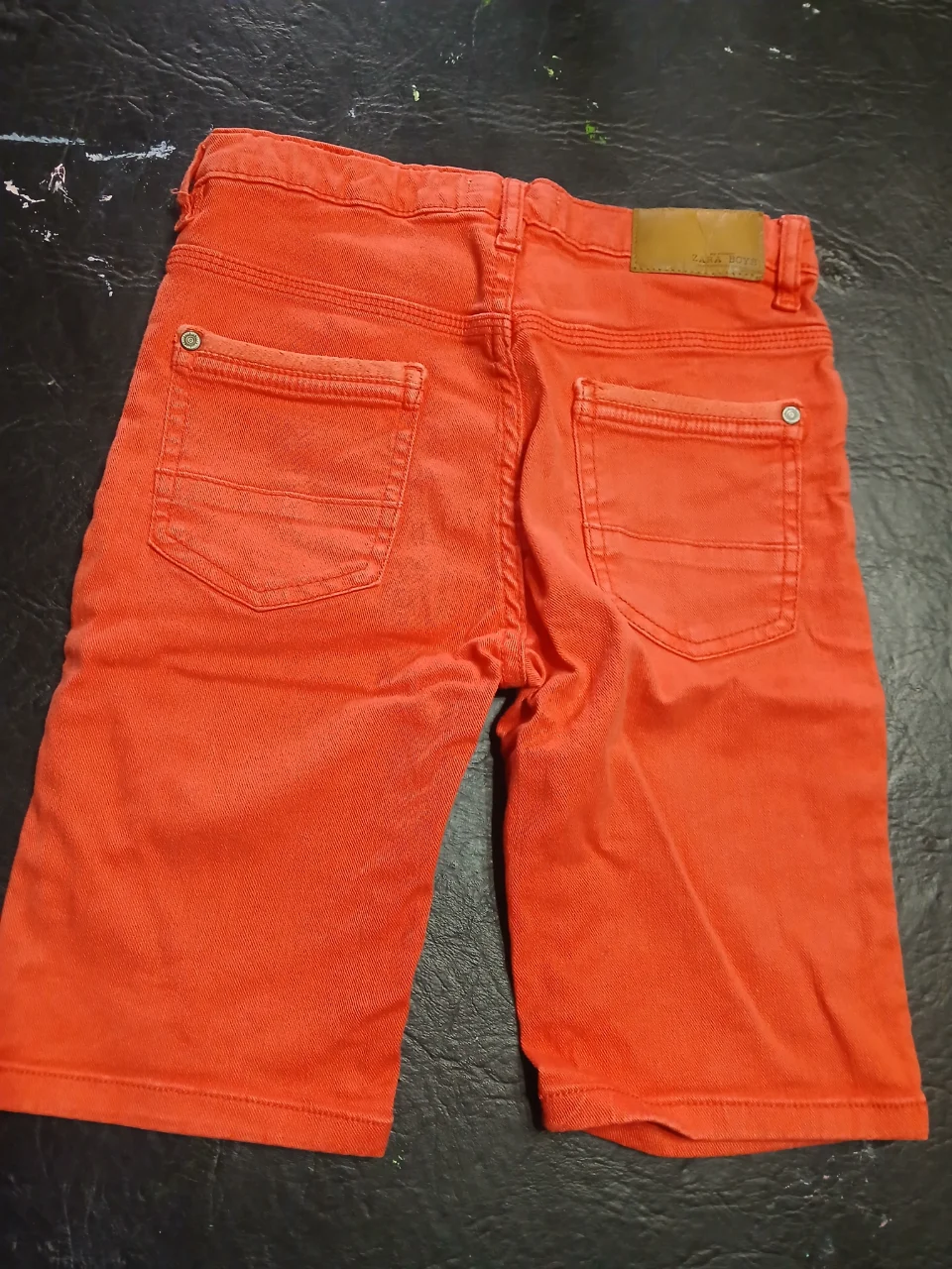 Bermuda Zara · Talle 7 años / 122 cm
