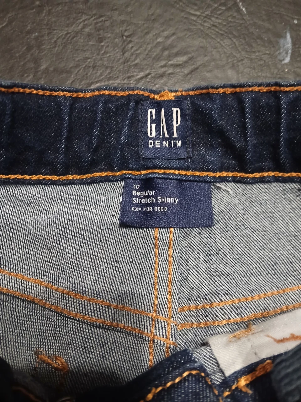 GAP · Talle 10 años / 140 cm