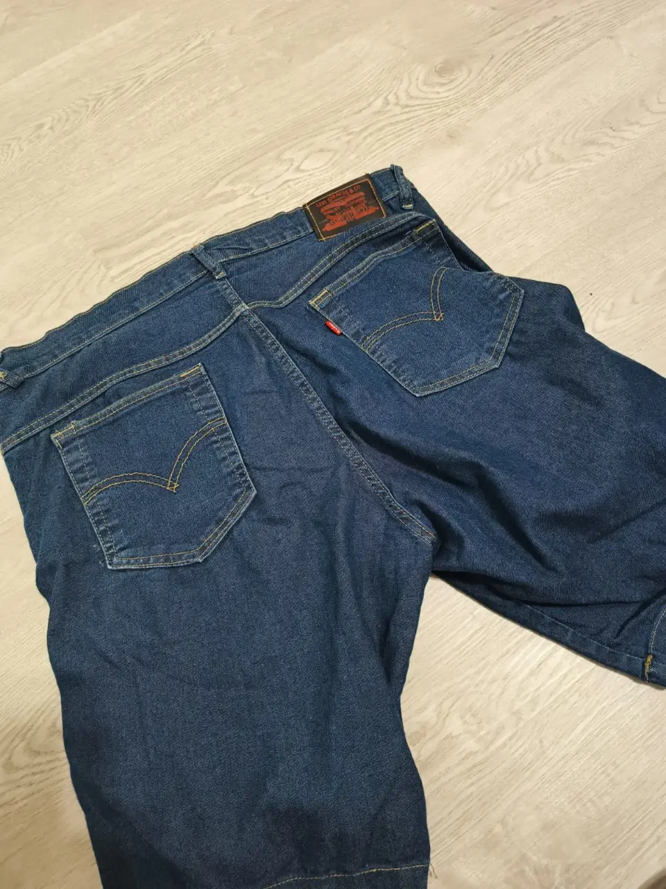 Levi's · Talle EU 38