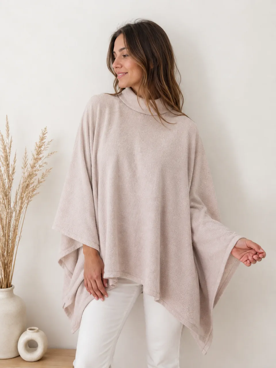 Poncho Otra - imagen 1