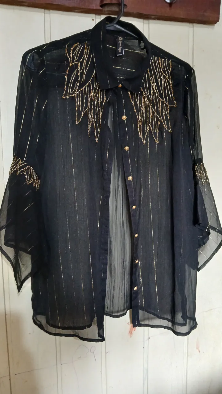 Blusa A ≠ - imagen 1