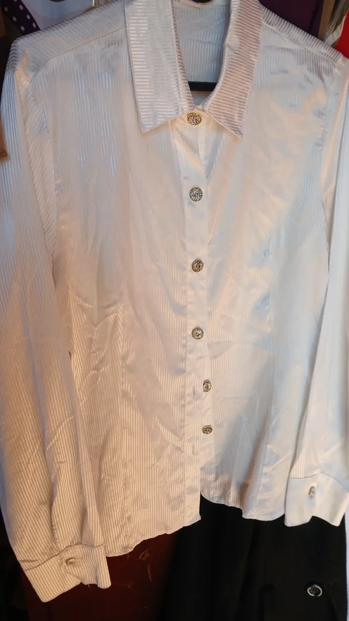 Blusa a · Talle M