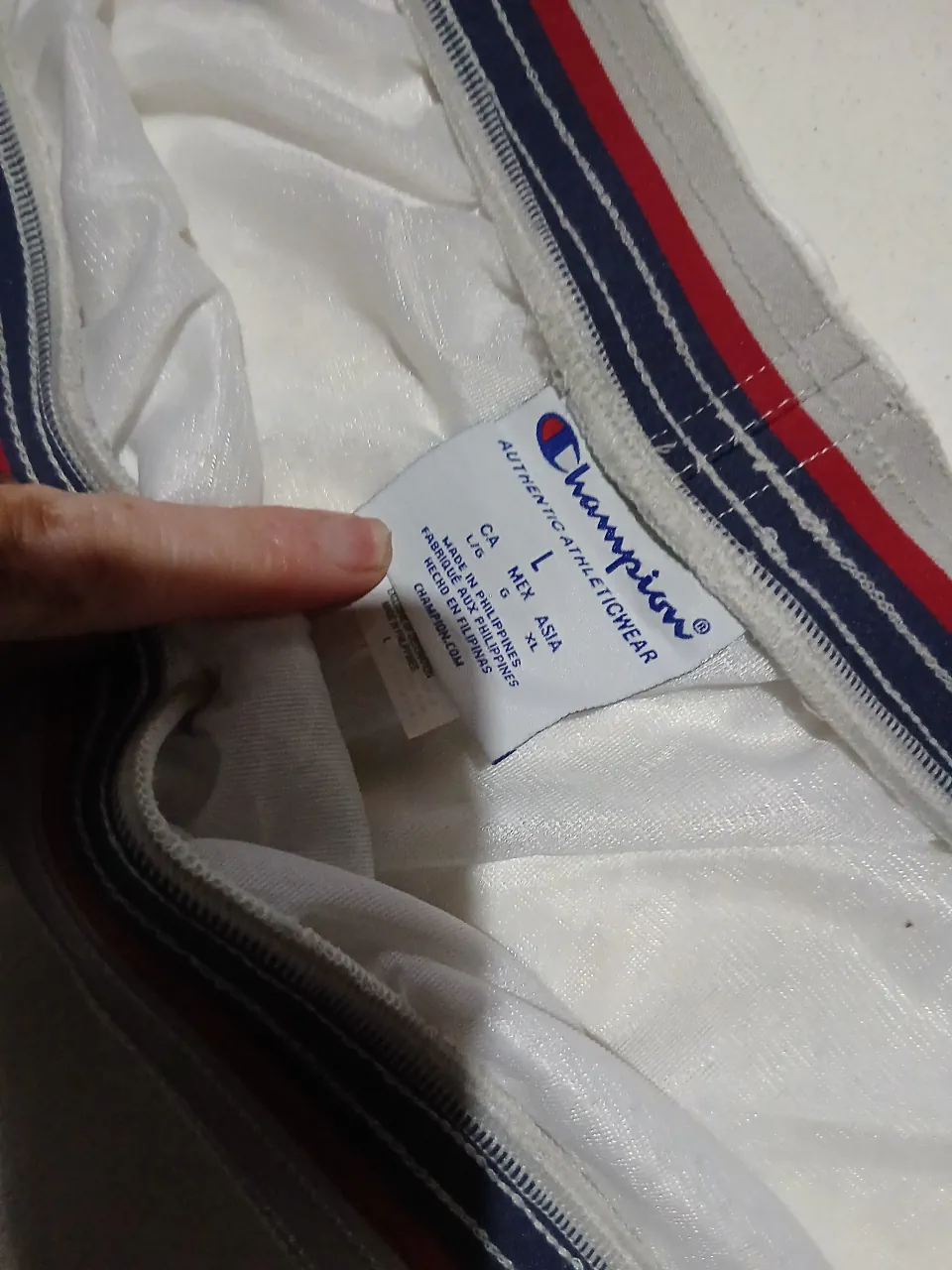 Champion · Talle L