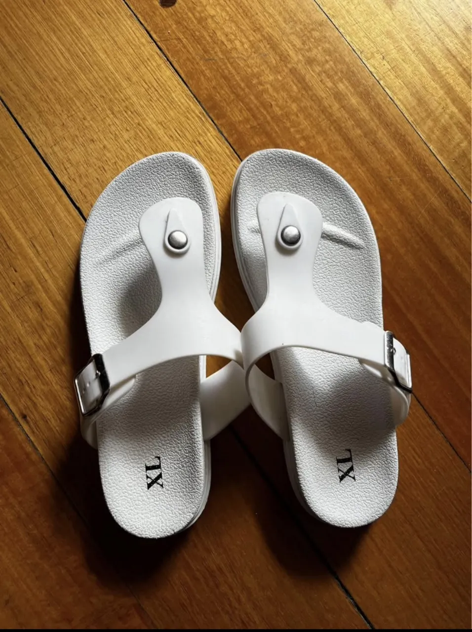 Sandalias XL · Talle AR 37