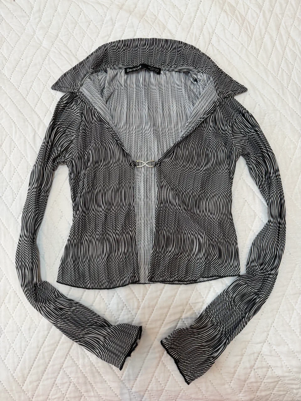 Blusa Bershka · Talle S