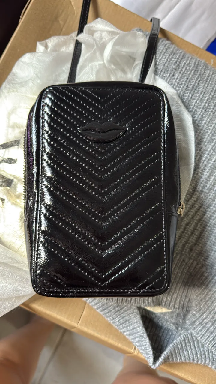 Bandolera Jazmín Chebar
