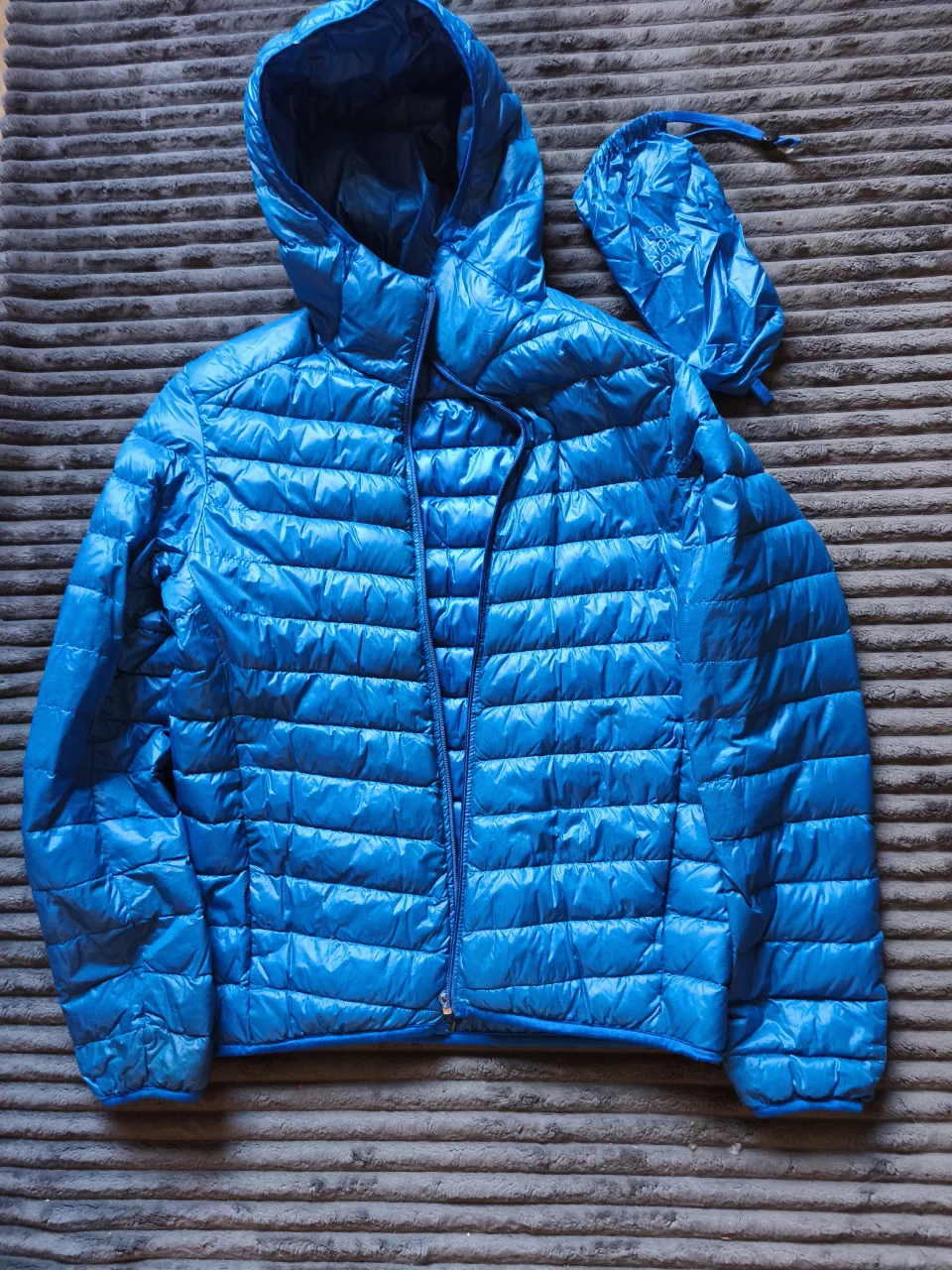 Campera Uniqlo - imagen 1