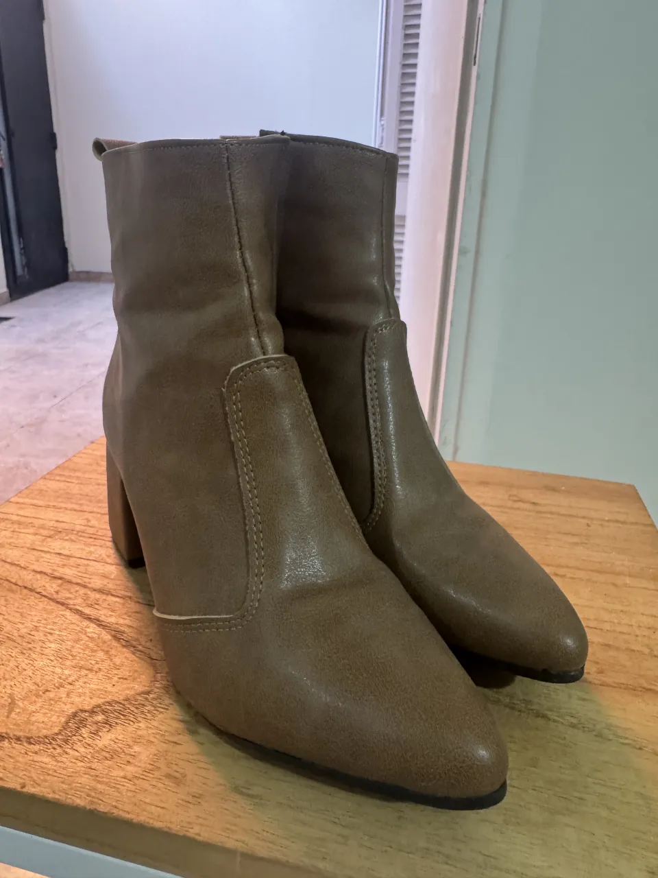 Botas Otro · Talle AR 38