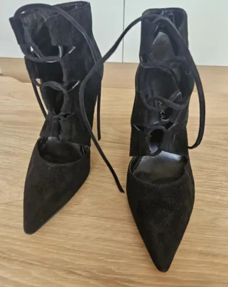 Sarkany · Talle AR 36