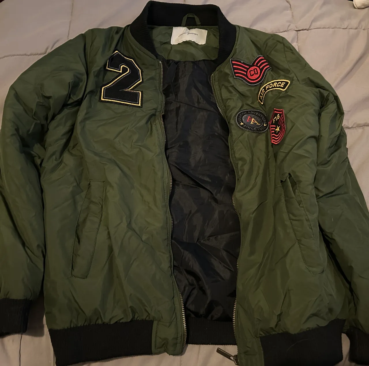 Campera bomber Como Quieres · Talle 12 años / 152 cm