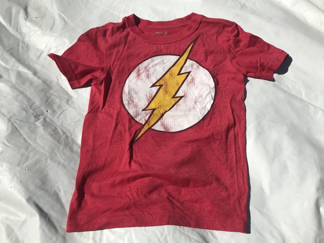 Remera GapKids · Talle 6 años / 116 cm
