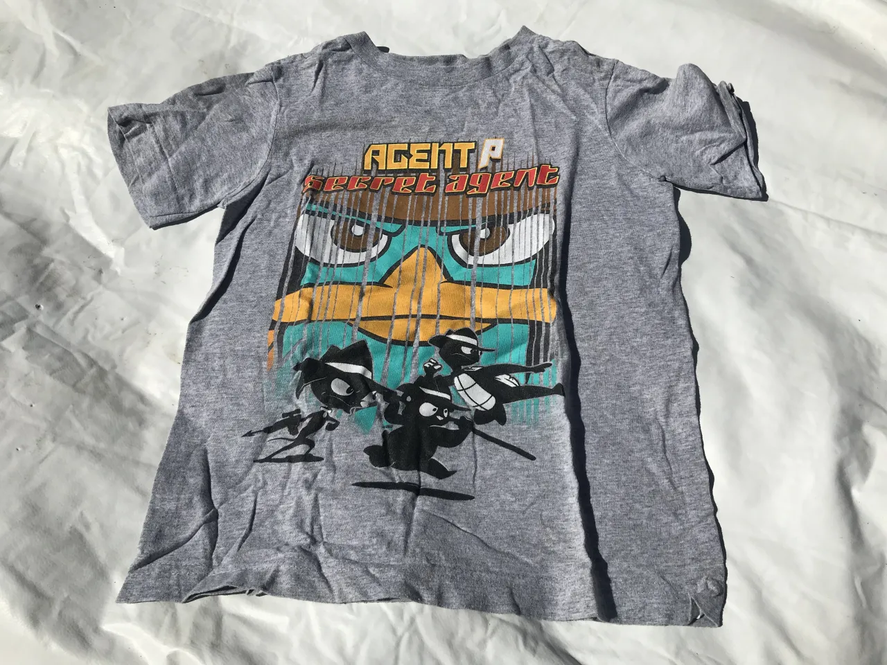 Remera GapKids · Talle 5 años / 110 cm