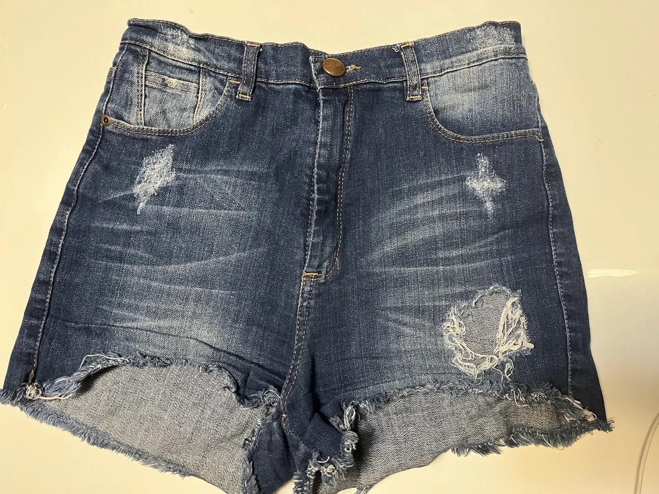 Short CHER. - imagen 1