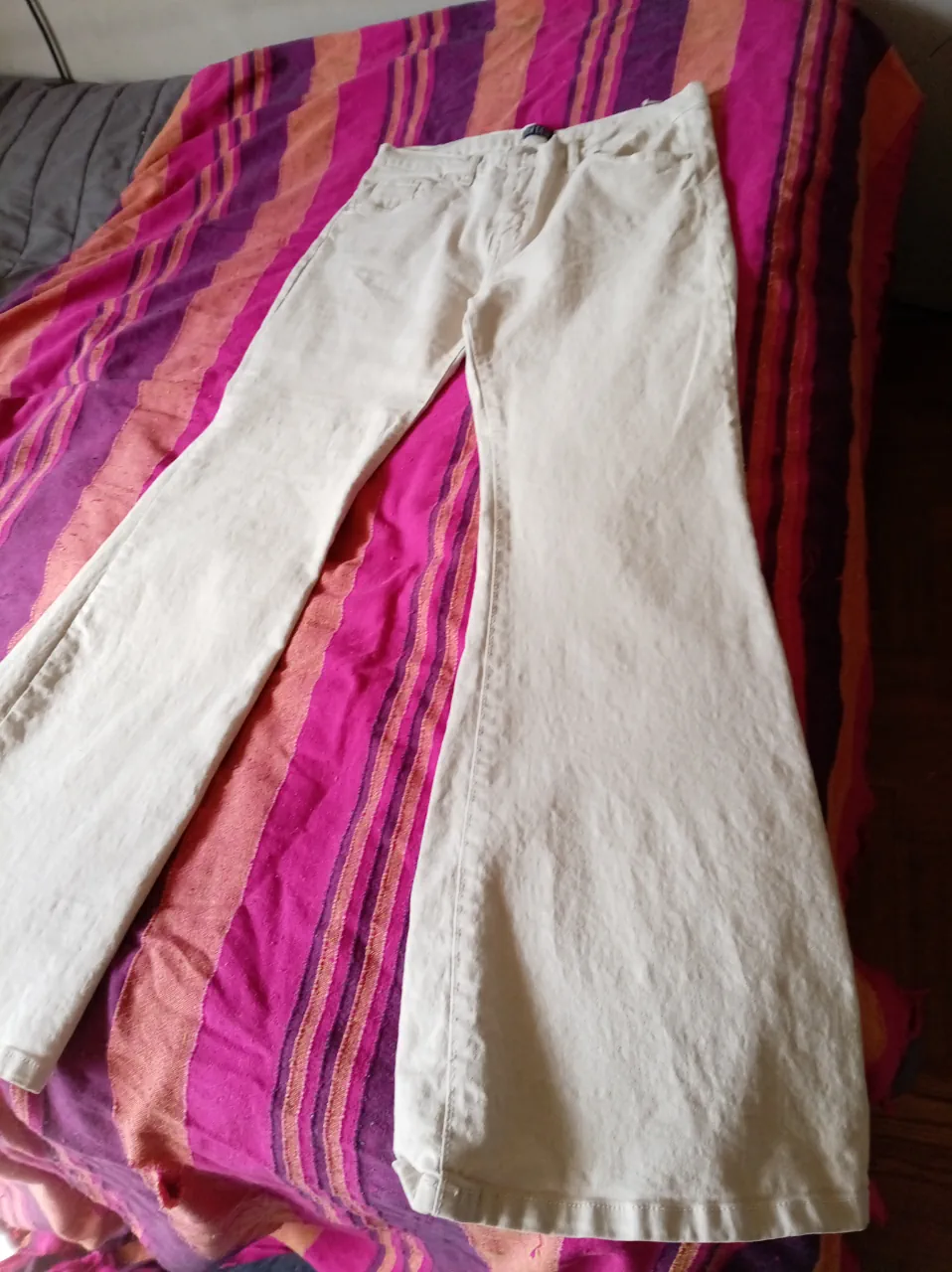 Pantalón By deep · Talle US 44