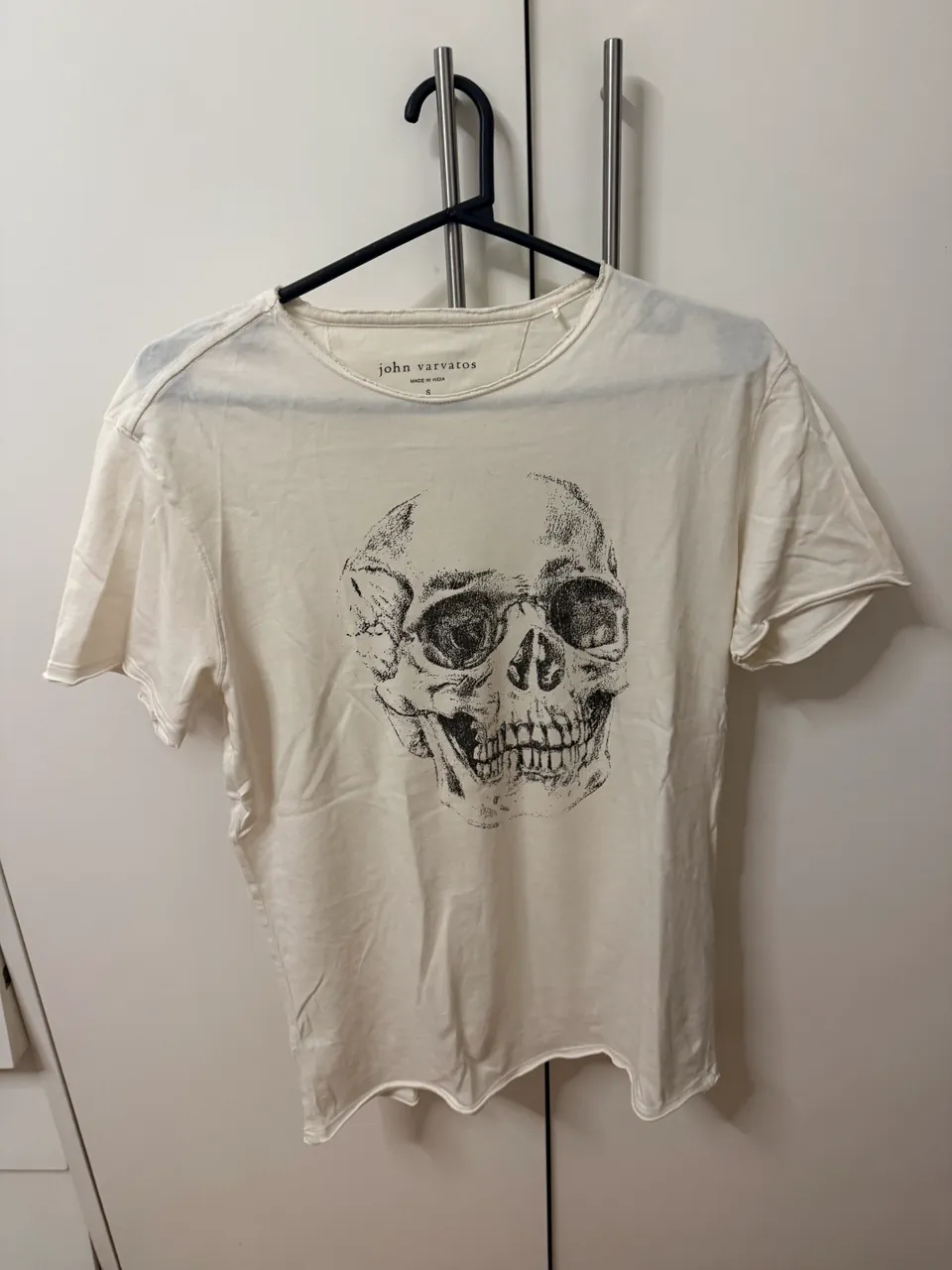 John varvatos · Talle S
