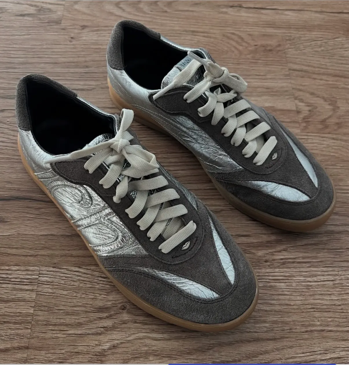 Zapatillas Jazmín Chebar · Talle AR 39