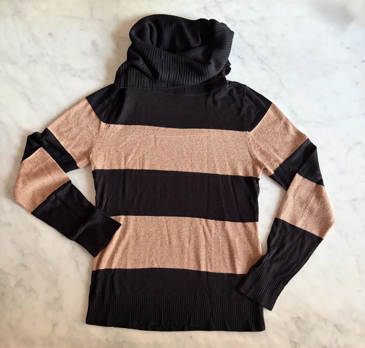 Polera Akiabara · Talle S