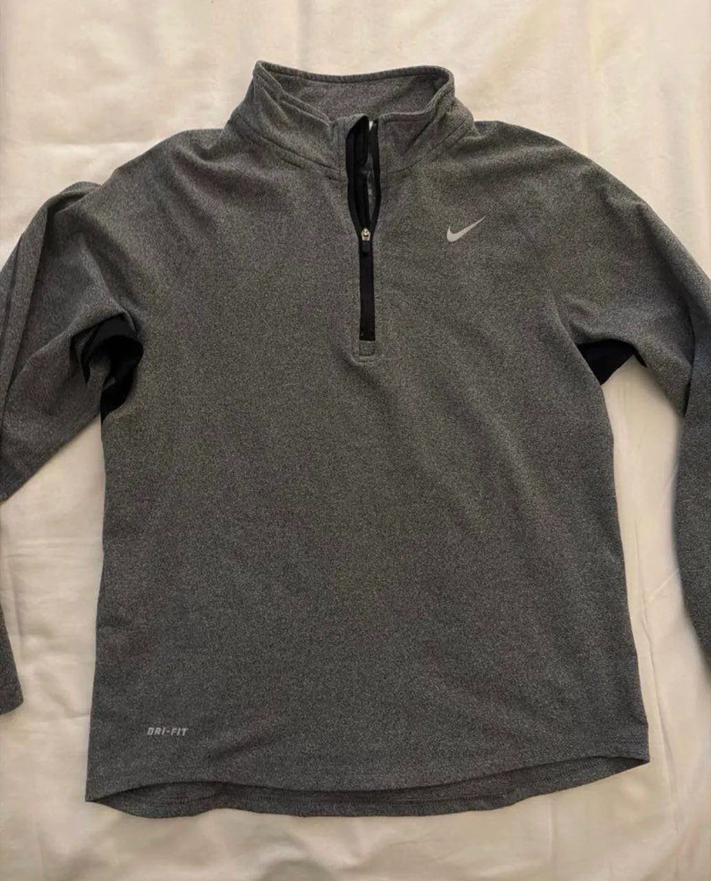 Buzo Nike - imagen 1