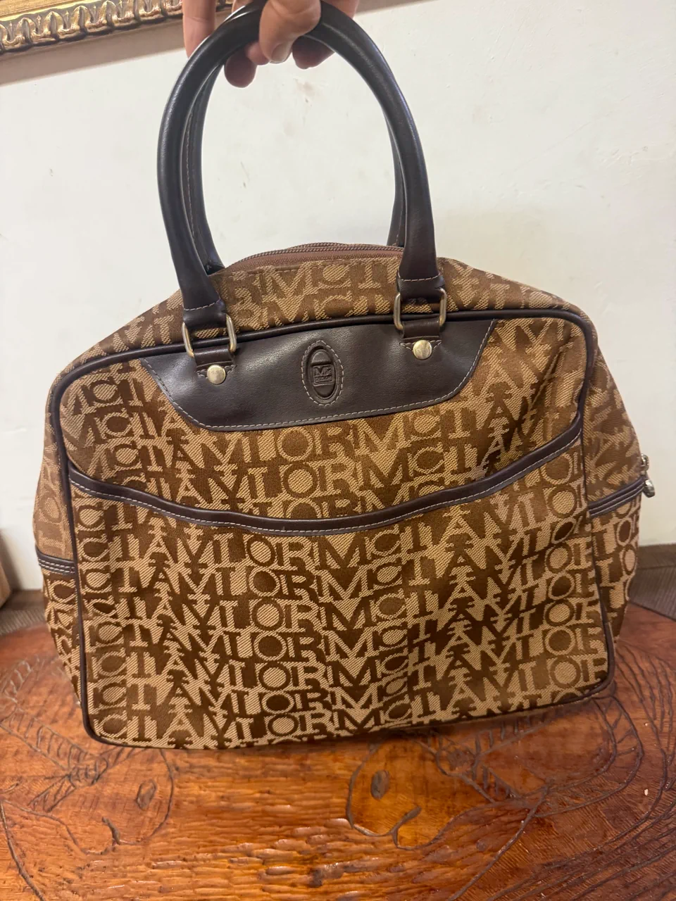Cartera Mc taylor