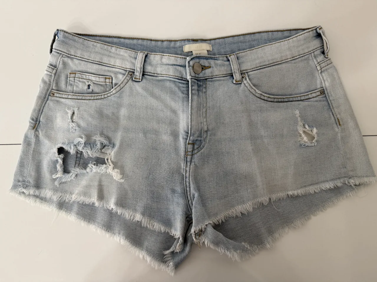 Short H&M · Talle EU 40