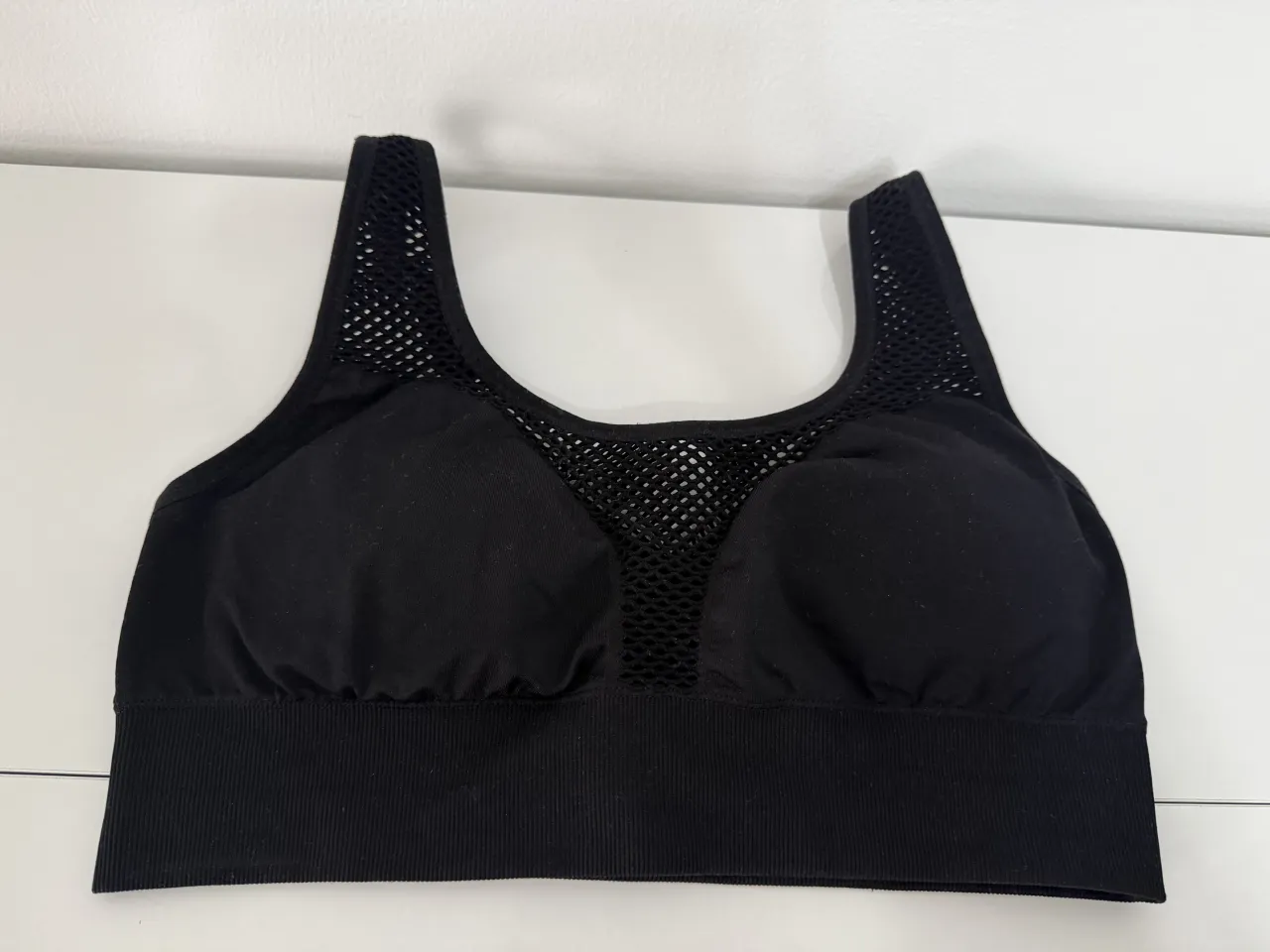 Corpiño deportivo Forever 21 · Talle M