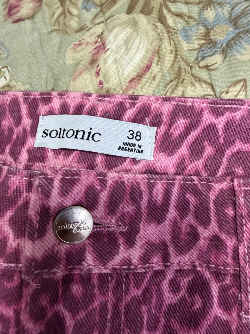 Minifalda Soltonic · Talle MEX/ARG 38