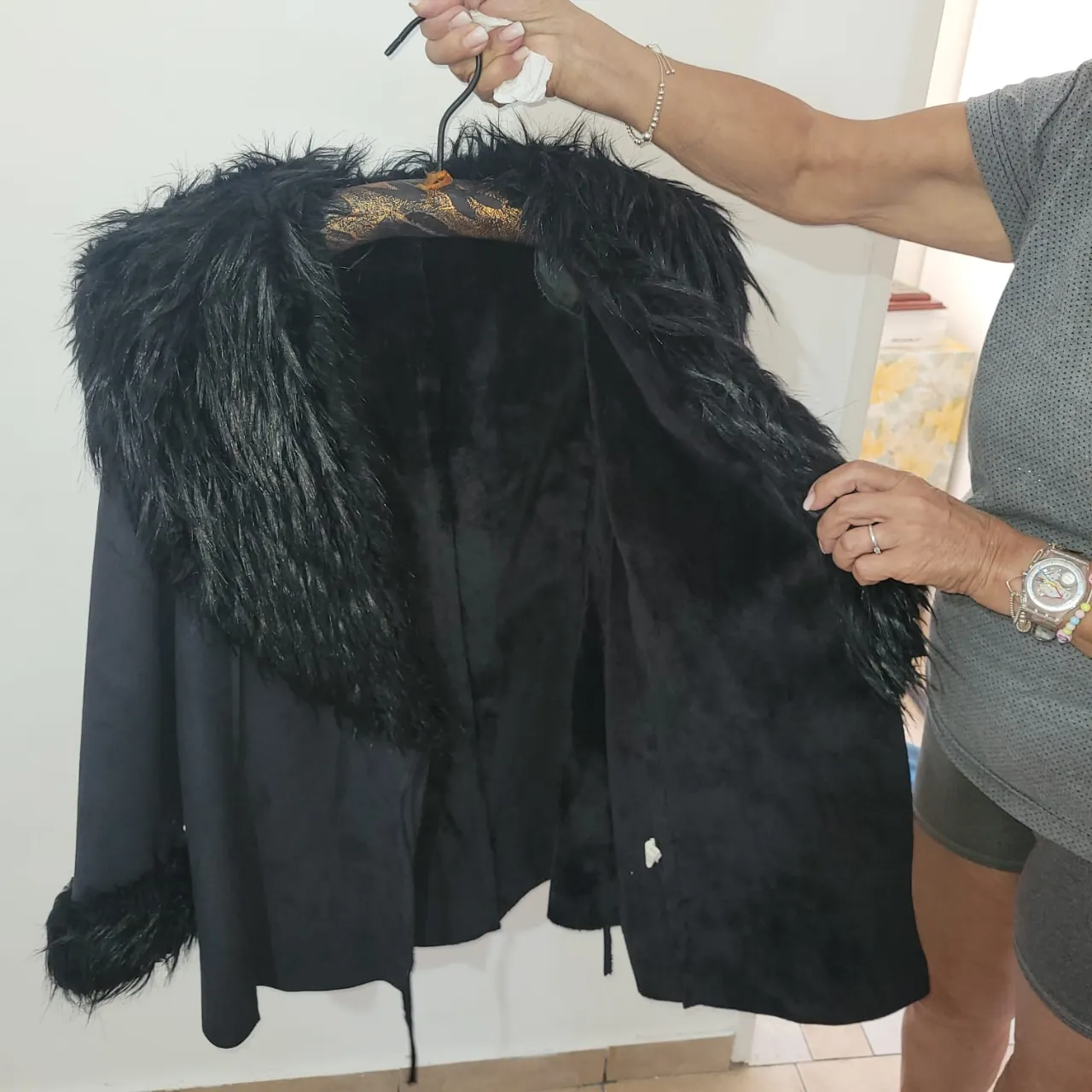 Campera A ≠ - imagen 1